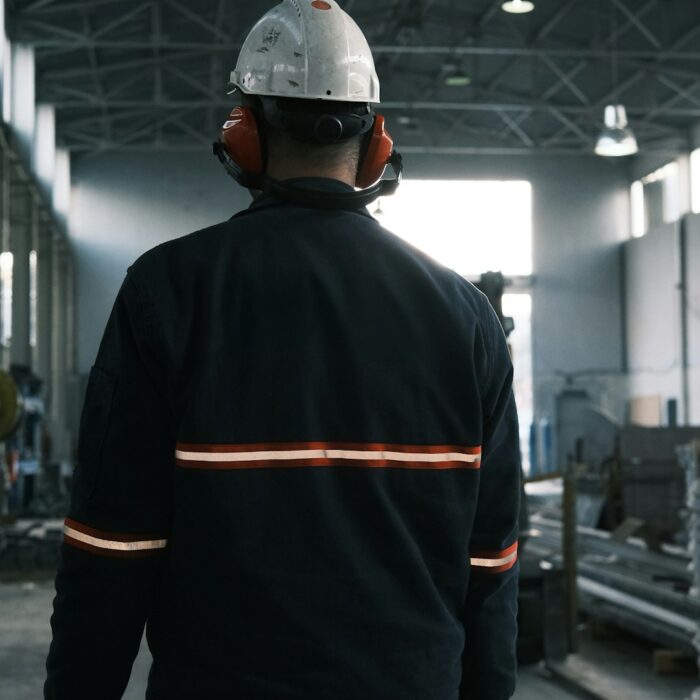 Illustrative Workshop workwear reference by Cemrecan Yurtman, Unsplash